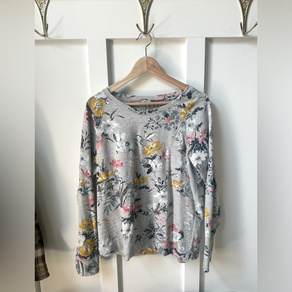 Loft Crew Neck Sweatshirt-MD